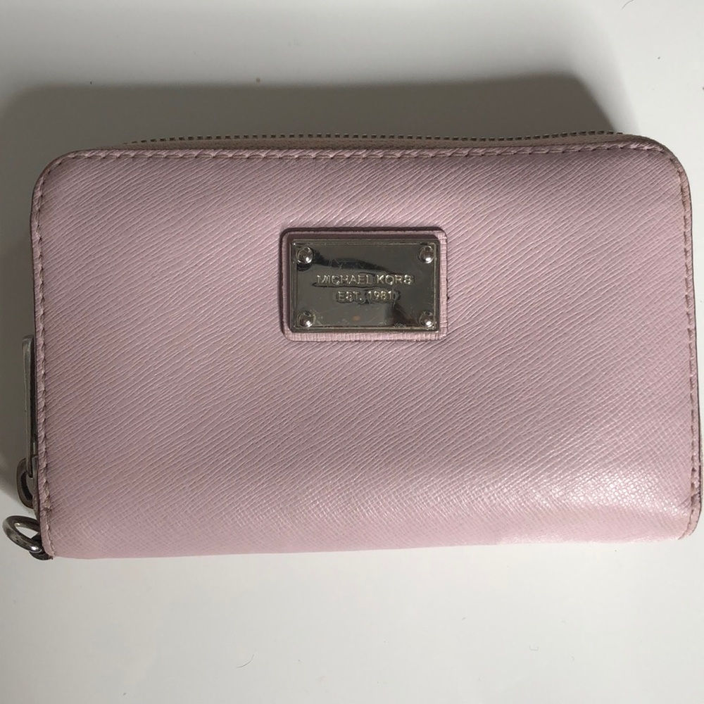Michael Kors Pink Wallet